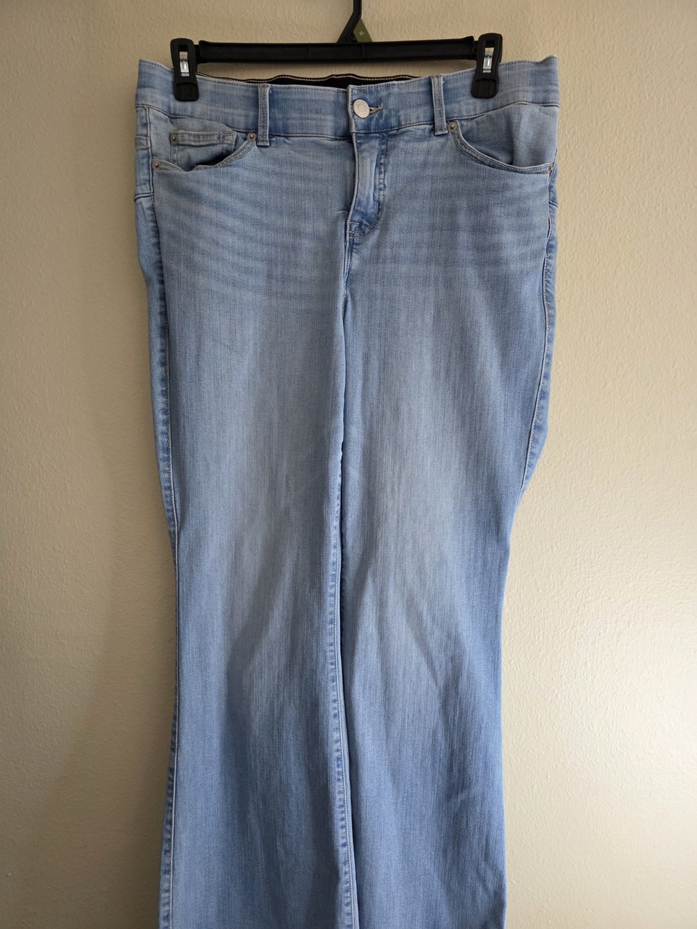 Light Blue Women’s Jeans - Classic Straight Fit